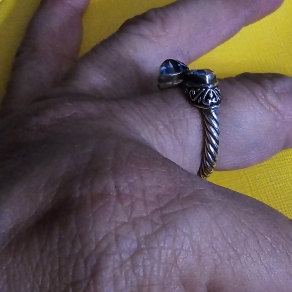 Gorgeous and Unique London Blue Topaz Ring Set in 925 Sterling Silver/ Size 8 - Picture 11 of 16